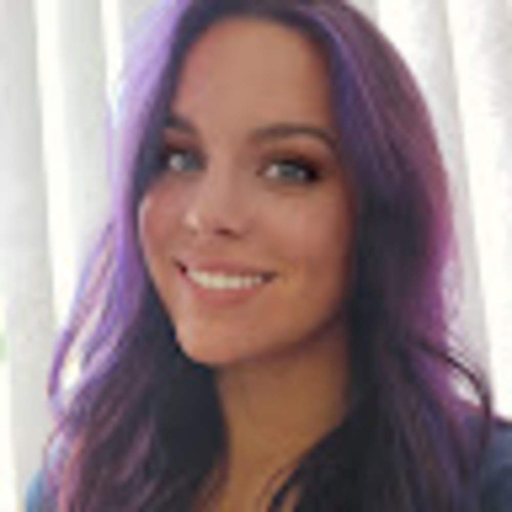 Meet your Posher, Julea
